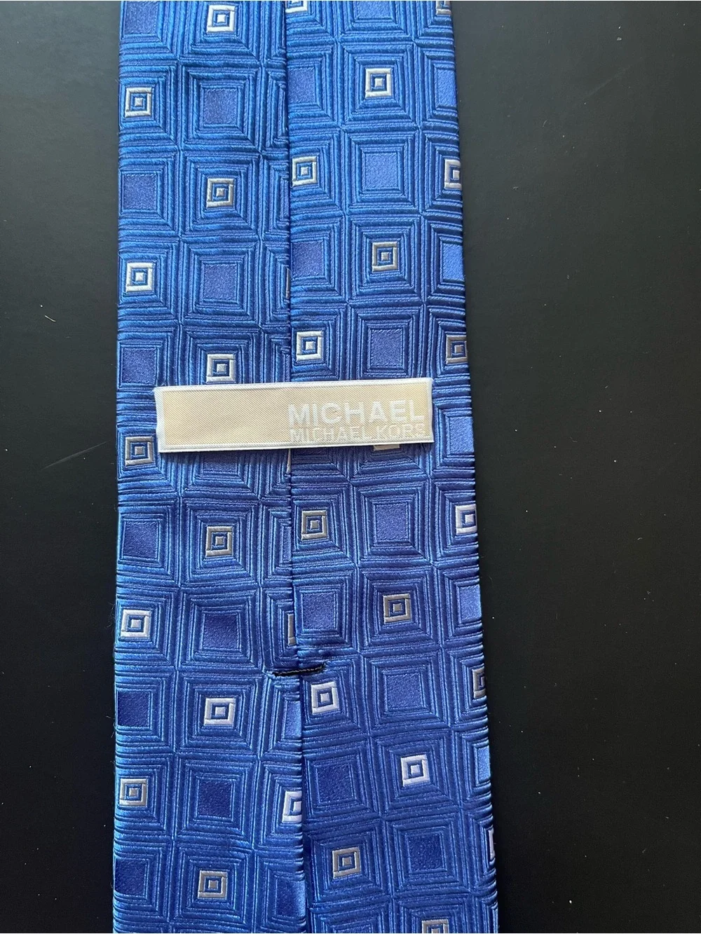 Michael Kors Men’s Blue Geometric Silk Tie